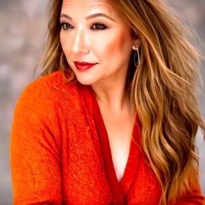 Meet your Posher, Dilza